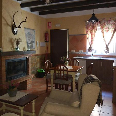 Casa Rural Sierra De Coripe Exteriör bild